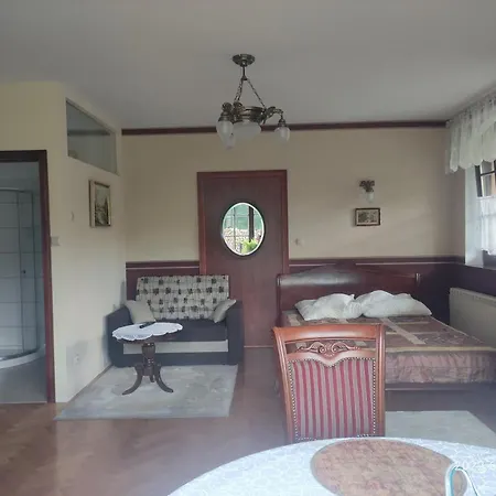Bed and Breakfast Lesna Polana