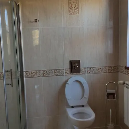 Lesna Polana Bed & Breakfast *