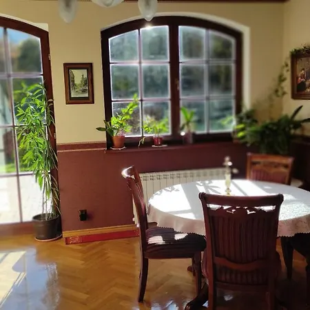 B&B Lesna Polana 스클라르스카포렘바