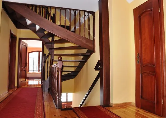 Lesna Polana Bed and breakfast 3*